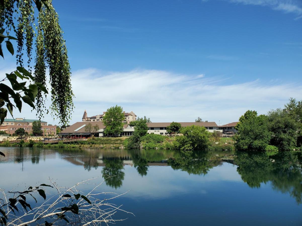 Ruby River Hotel Spokane (Adults Only) Εξωτερικό φωτογραφία